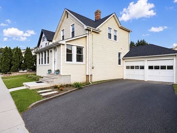 3rd image of 56 Bergen Ave