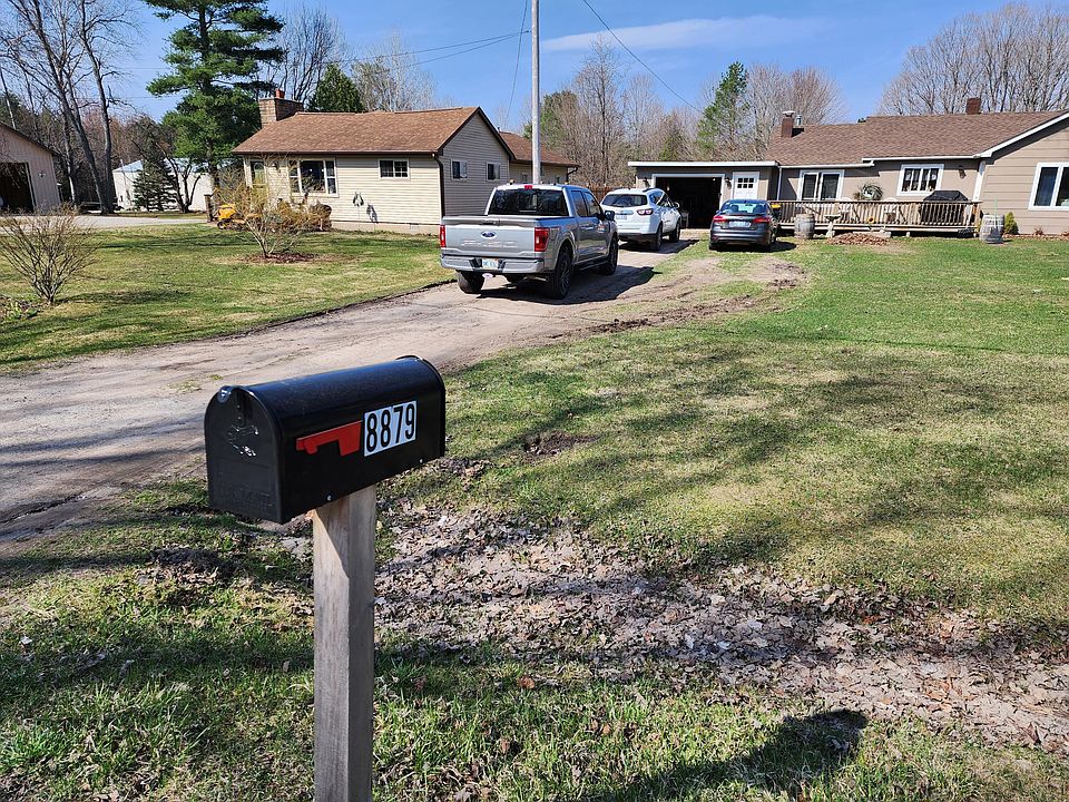 8879 Galbraith Rd, Cheboygan, MI 49721 MLS 201823412 Zillow