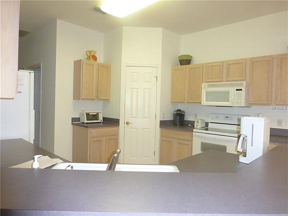 4th image of 255 New River Dr