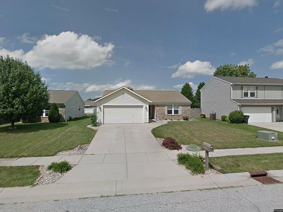 1st image of 912 Harrington Dr