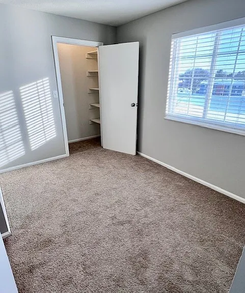 Harbour Club Apartments — Photo 44