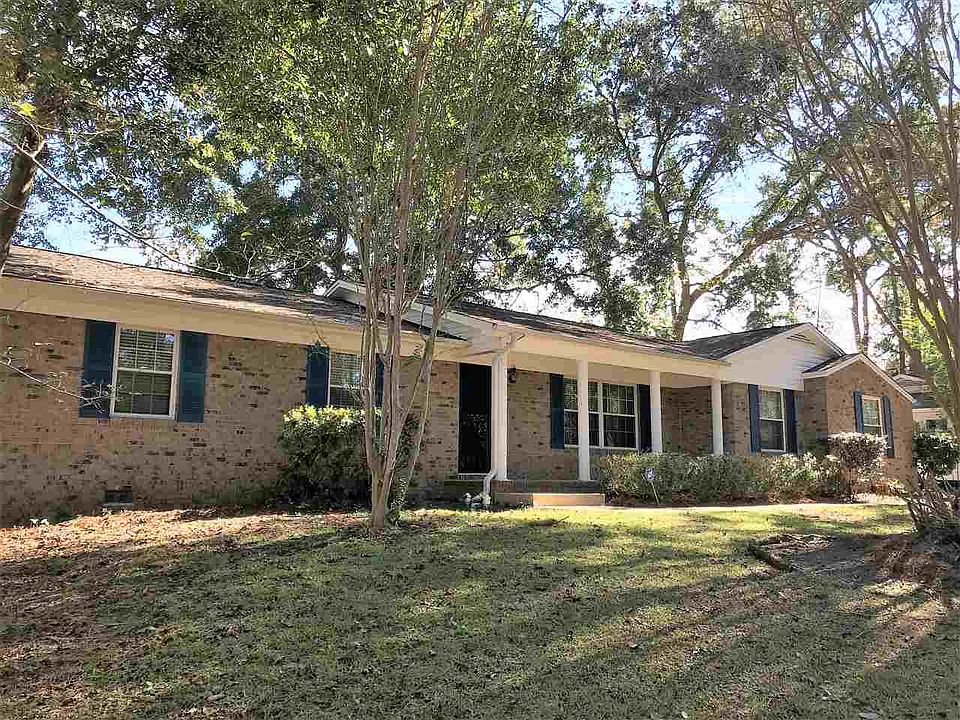 1st image of 697 Victory Garden Dr