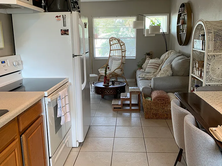 1800 Biscayne Dr #3 — Photo 11