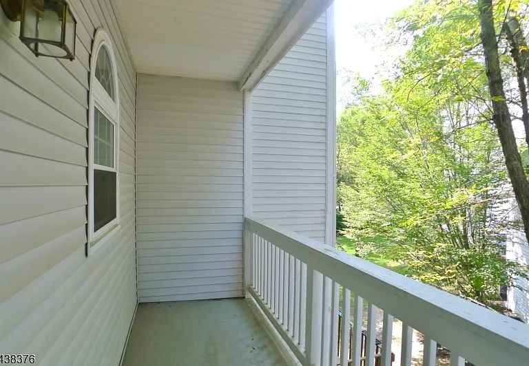 808 Dellwood Ln — Photo 12
