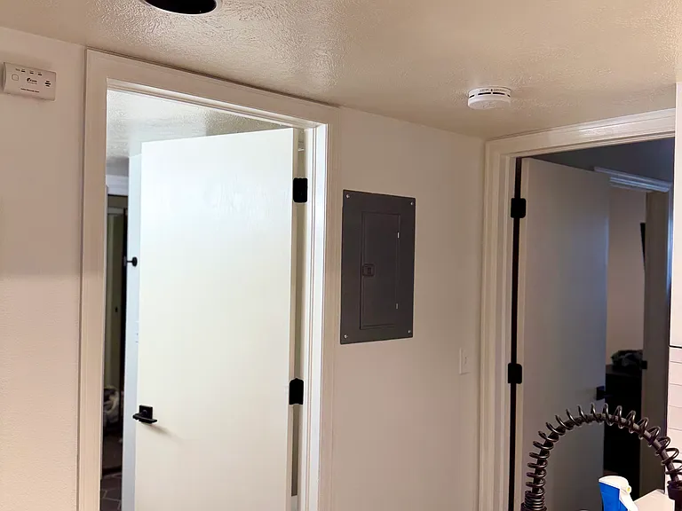 221 S Garfield St #104 — Photo 9