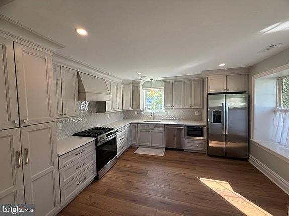 5th image of this home