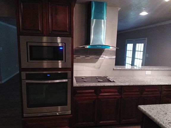 3rd image of 2330 Duroux Rd