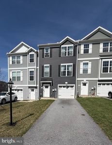 170 Hudson Blvd, Red Lion, PA, 17356
