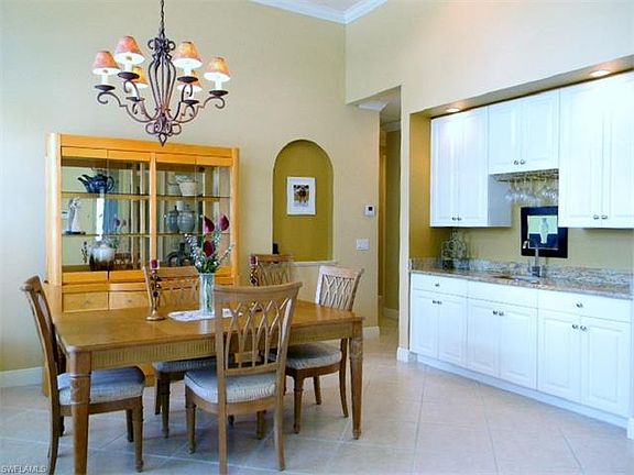 5th image of 264 N Barfield Dr