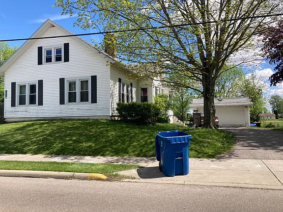 2nd image of 509 Mill St