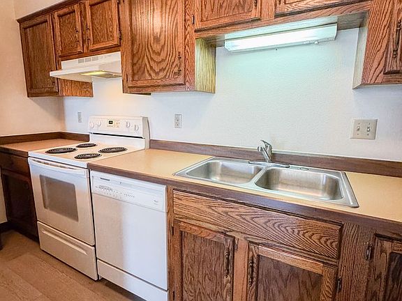 2nd image of 1290 Sugarview Dr #115
