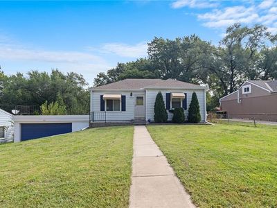 4533 N Locust St, Kansas City, MO, 64116