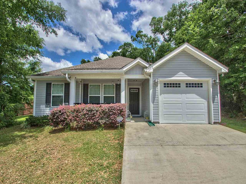1st image of 950 Indigo Creek Way