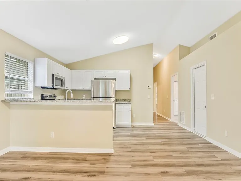 6369 Livewood Oaks Dr — Photo 8