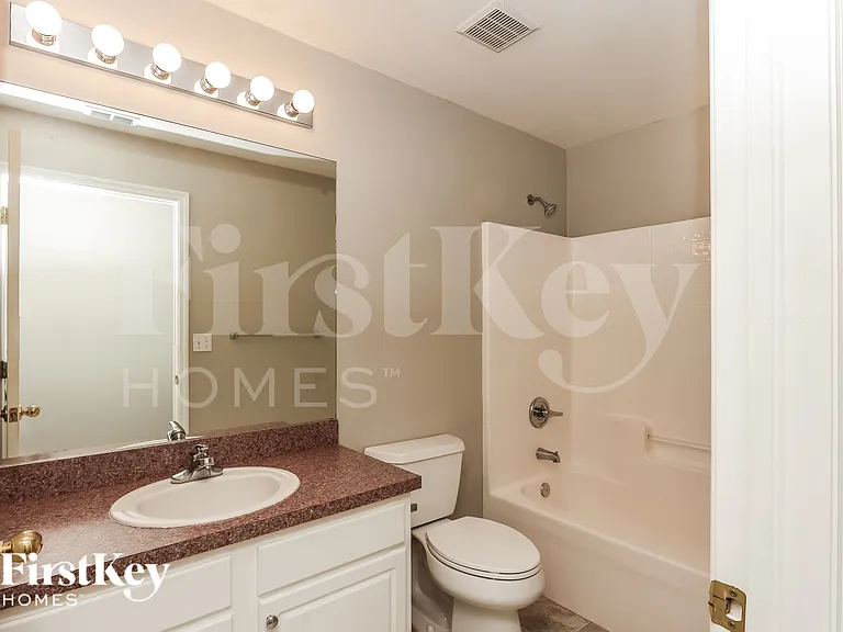420 Desoto Ave — Photo 13