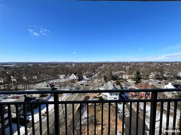 235 Prospect Ave APT 12H, Hackensack, NJ 07601