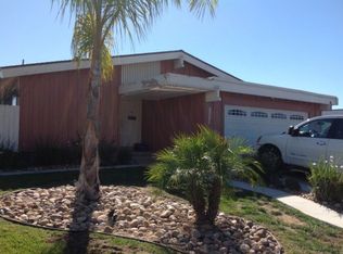 8545 Carlton Oaks Dr, Santee, CA 92071