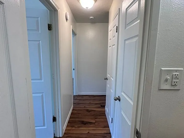 2544 Union St — Photo 38