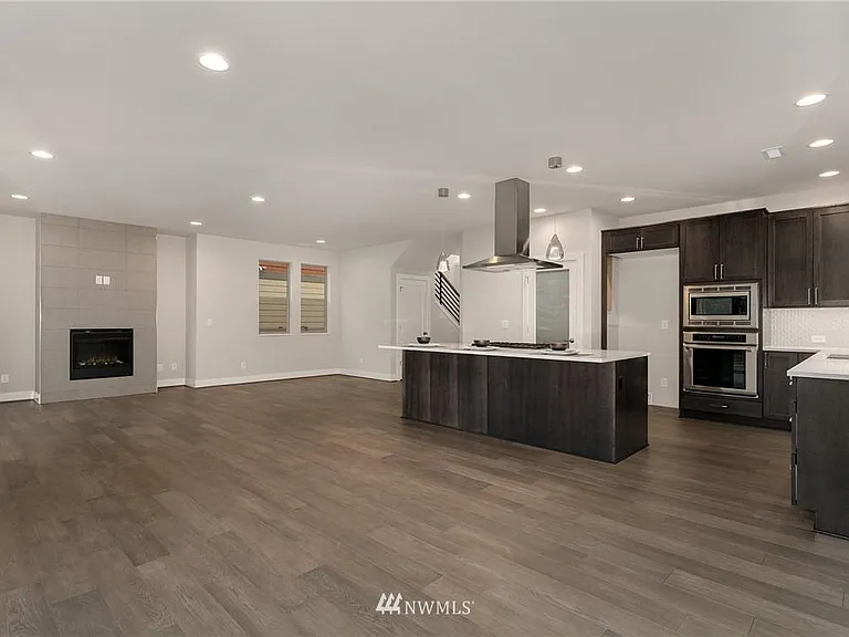 23526 SE 36th Ct — Photo 7