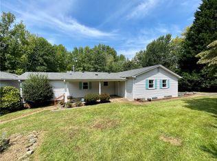 14 Springdale Dr, Travelers rest, SC 29690