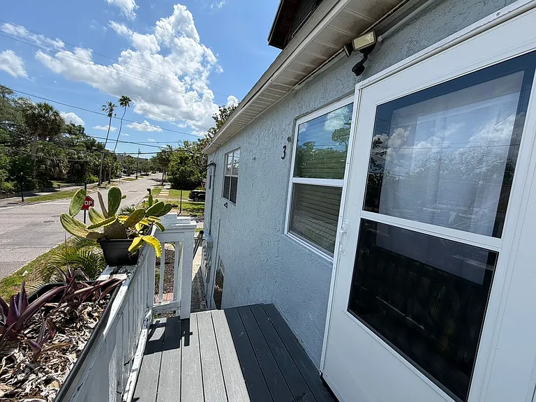 101 W Lemon St #3 — Photo 3