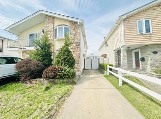 27 Laredo Ave FLOOR 1, Staten Island, NY 10312