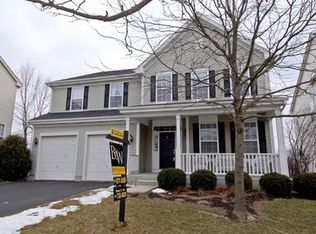 315 Bridgeview Cir, Geneva, IL 60134