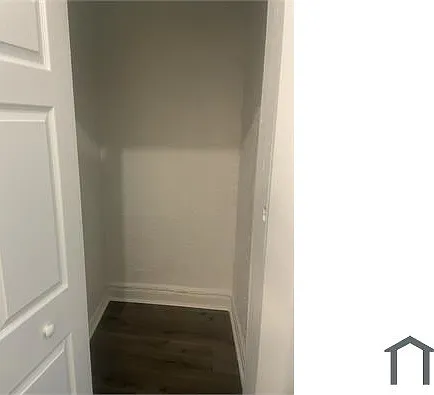 105 Lyons Ave #107 — Photo 6