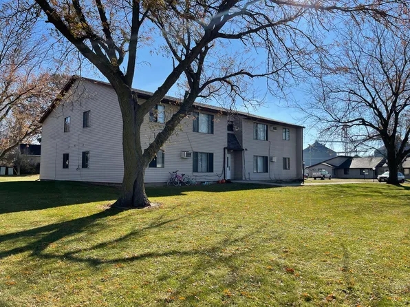 210 W Center St, 210 W Center St #14, Conrad, IA 50621
