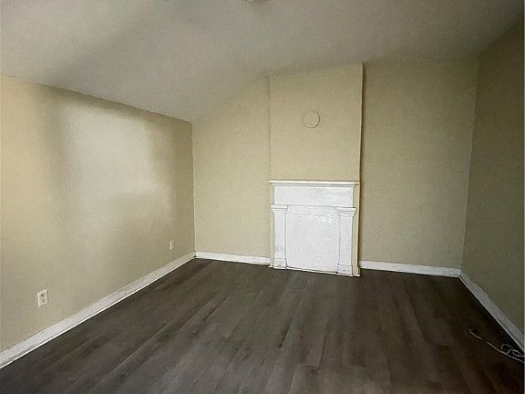 5th image of 2514 Q St