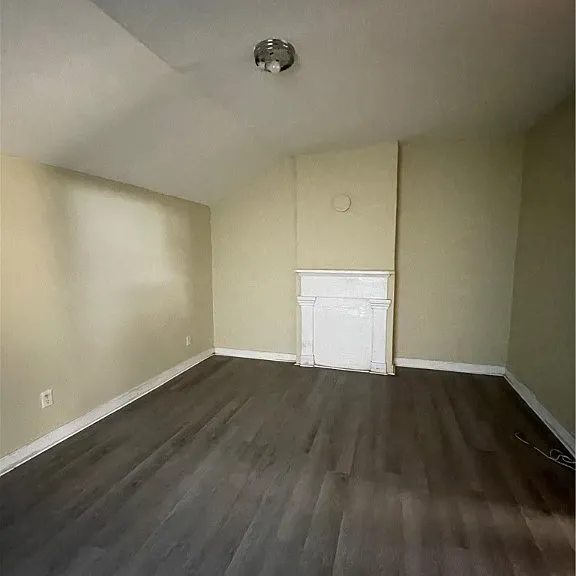 2514 Q St — Photo 5