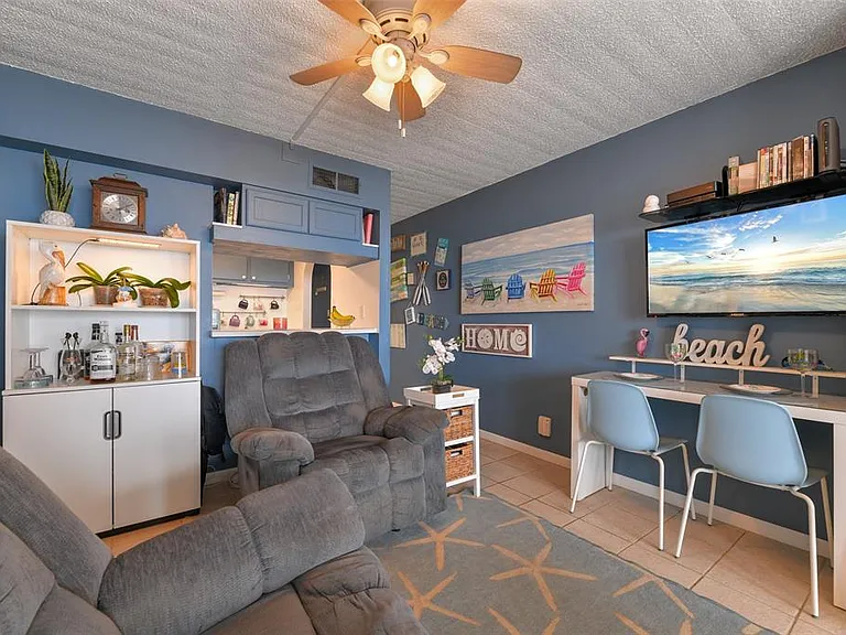 7310 Seawall Blvd #208 — Photo 12