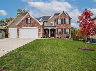 1407 Crimson Creek Ct, High Ridge, MO 63049