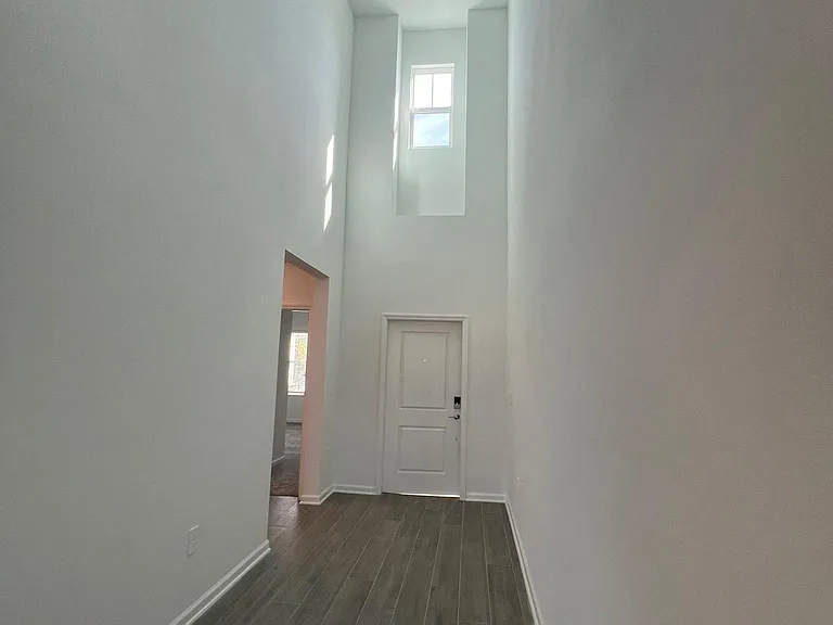 2617 Runners Cir — Photo 8