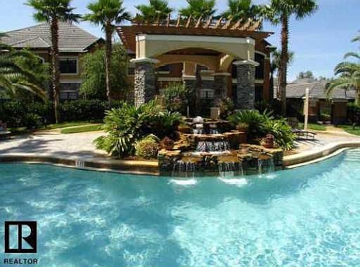 2nd image of 2171 Portofino Pl Unit 2725