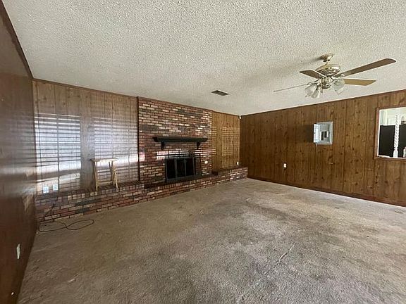 3rd image of 232 Briarcliff Rd