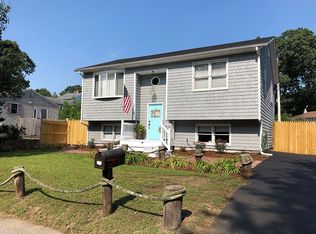 7 Anthony St, Warwick, RI 02886