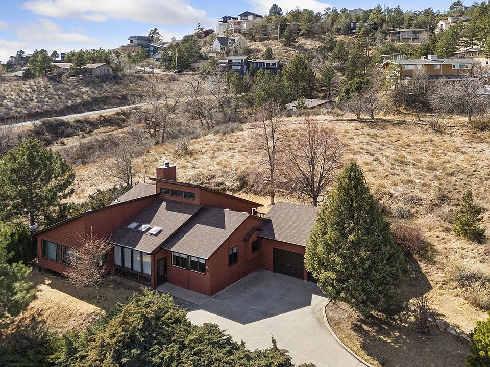 1st image of 1909 Morning Dr