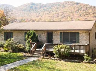375 Little Bear Trl, Elkton, VA 22827