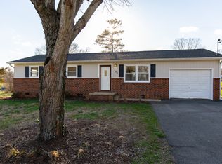 133 Hyder St, Elizabethton, TN 37643