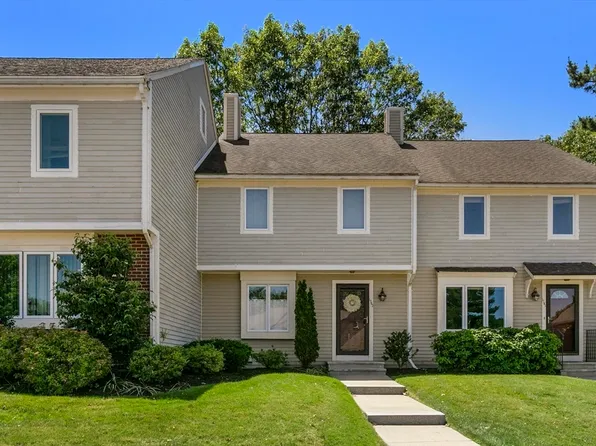 1702 Lewis O Gray Dr Unit 1702, Saugus, MA 01906