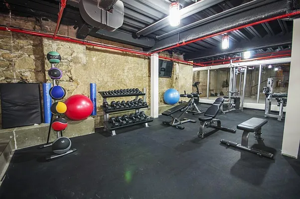 Rented by Level Group | media 42