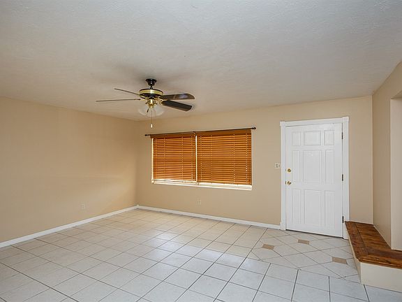 3rd image of 3461 Australian Cir