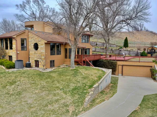 12 Deer Haven Dr, Sioux City, IA 51104