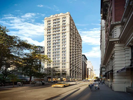 Sold by Sotheby's International Realty | media 36