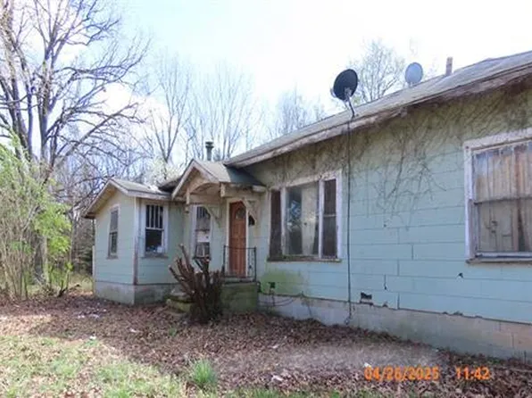 2324 Grier Branch Road, Strafford, MO 65757