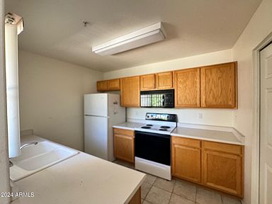 11333 N 92nd St UNIT 2016, Scottsdale, AZ 85260 | Zillow