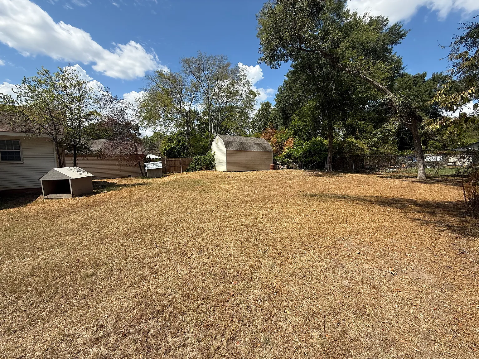 3 bed, 1204 sqft, $1,700 — Photo 3