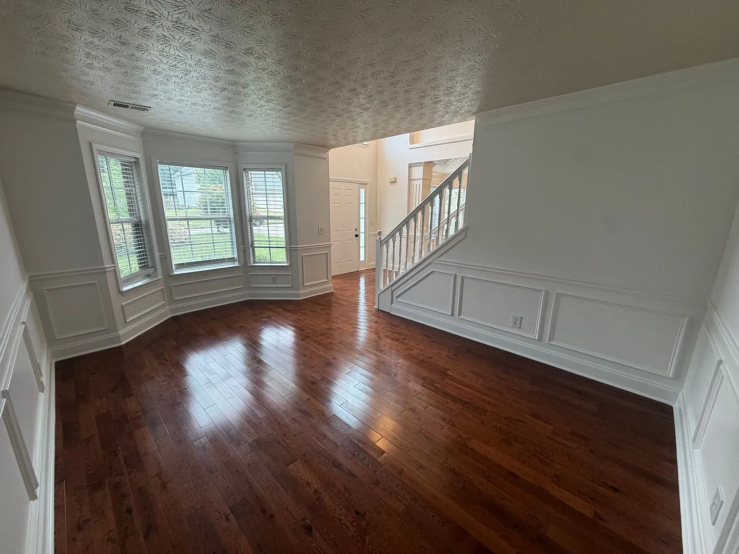 9469 Carnes Crossing Cir. — Photo 2