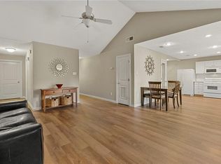 1401 Wayne Dr, Round Rock, TX 78664